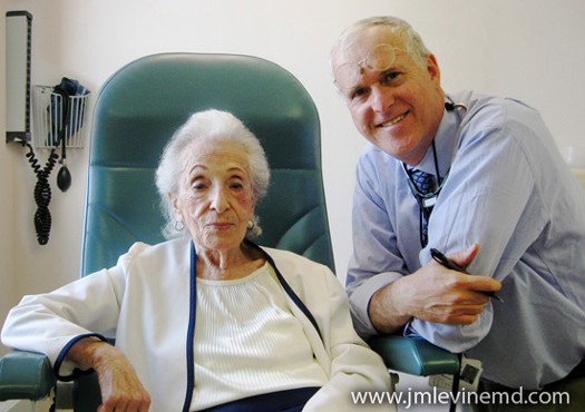 Jeff Levine, Dr. Jeffrey M Levine with patient in wound care clinic