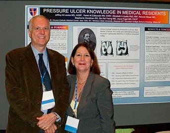 picture image photo of Dr. Levine and Elizabeth Ayello at the AGS Annual Meeting